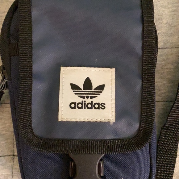 Adidas mini bag - Picture 3 of 5